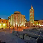 Lidia In Zadar - Nord-Dalmatien